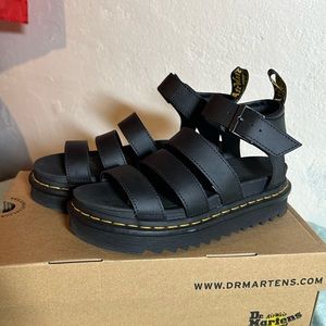 Dr.Marten Blaire Sandals